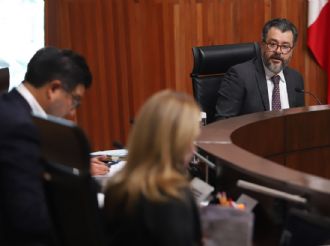 Ampliación de mandato a magistrados electorales, pago por favores a Morena: juristas