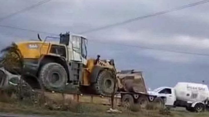 Recuperan tractocamión con maquinaria pesada tras operativo en la carretera Tula–Tlahuelilpan