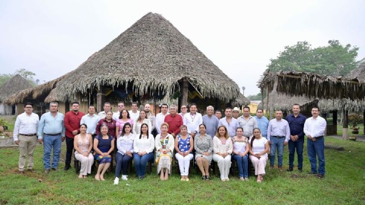 Llama Congreso a munícipes a actuar con transparencia y rectitud