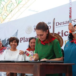 Sheinbaum presenta Plan de Justicia para Atenco; "nunca más" represión, asegura