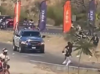 Ya hay detenidos: 12 motociclistas tras apedrear patrulla de la Policía de León