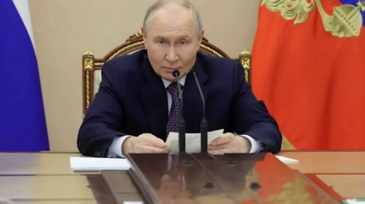 Rusia anuncia tregua para el 8 y 9 de mayo; espera cooperación de Ucrania