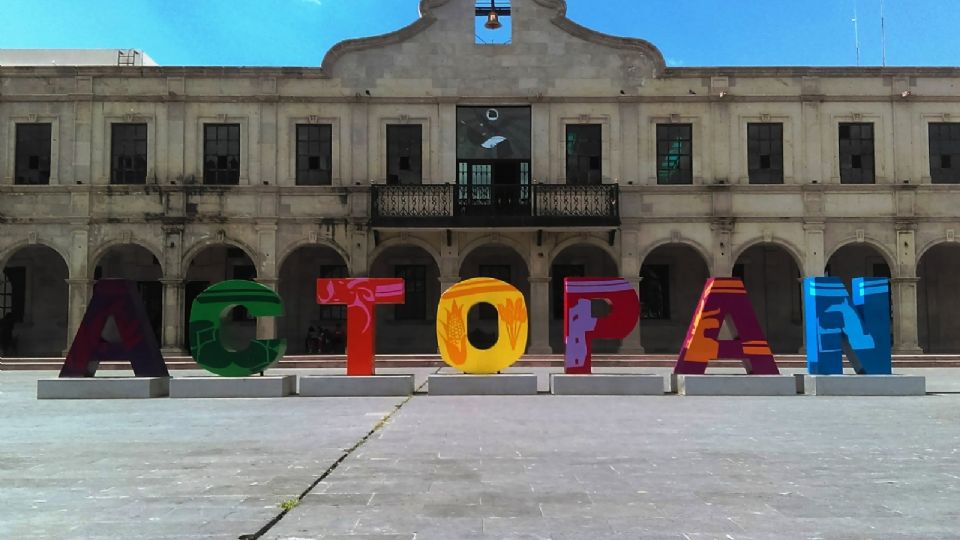 Pobladores de Actopan se encontraban expectantes ante la supuesta fosa