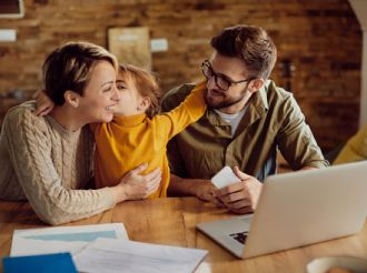 ¿Por qué Profeco y Condusef recomiendan hablar de dinero en familia?