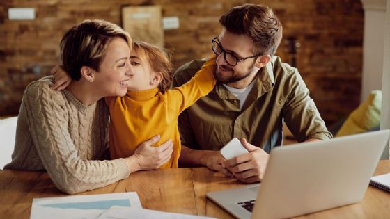 ¿Por qué Profeco y Condusef recomiendan hablar de dinero en familia?