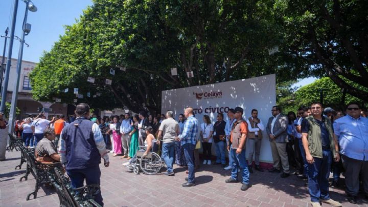 Ni en simulacro salió bien: Presidencia de Celaya tarda 8 minutos en desalojarse y cargan a regidores en silla de ruedas