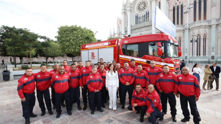 El Municipio celebra del Día del Padre en Poliforum para ver el fútbol
