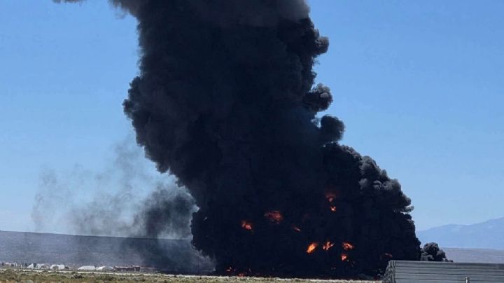 Se estrella bombardero B-52 en California; investigan causas