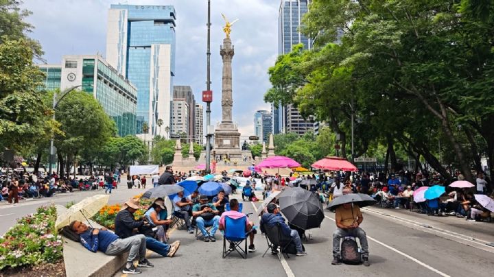 “A mí me regresan, me regañan o me descuentan”: bloqueos de la CNTE paralizan Reforma