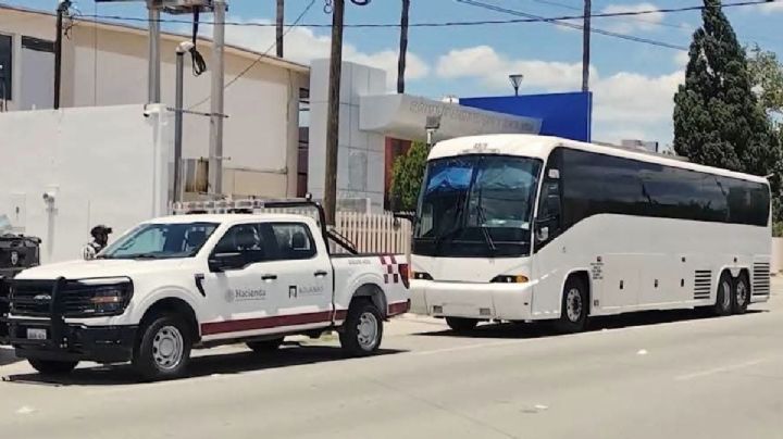 Incautan arsenal en autobús que venía de Illinois y cubría rutas a Zacatecas y Guanajuato