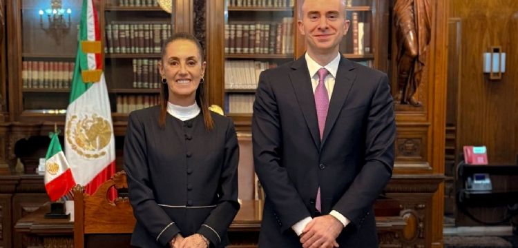 Foto descriptiva de: ¿Quién es Carlos Torres Rosas, nuevo titular de Nafin y Bancomext?