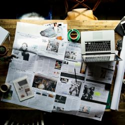 El periodismo ya no compite entre sí, compite contra el algoritmo