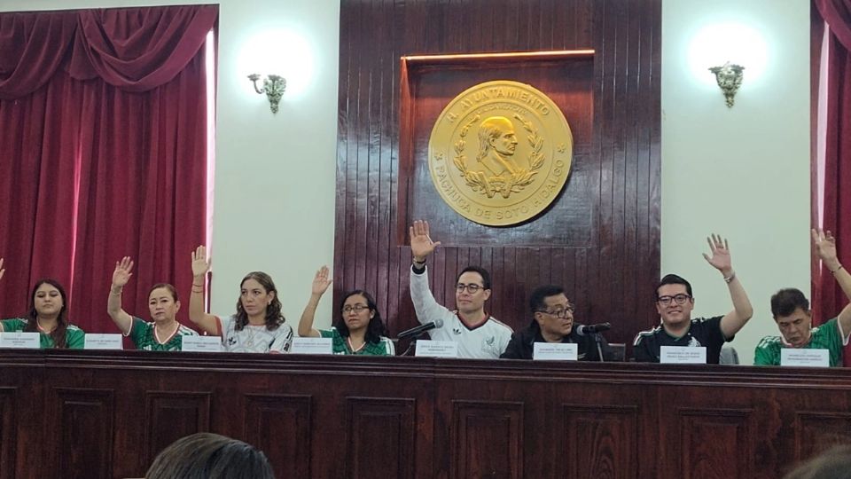 La iniciativa fue turnada a las comisiones de Igualdad y Género, de Bandos, de Gobernación y de Reglamentos
