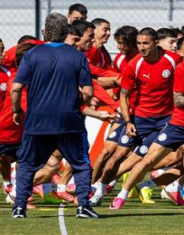 Foto descriptiva de: Paraguay gana y elimina a Turquía