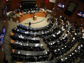Oculta Senado por cinco años comprobantes de apoyos y ayudas entregadas por senadores