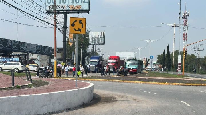 Habitantes amagan con bloquear la carretera México-Pachuca; aquí la razón