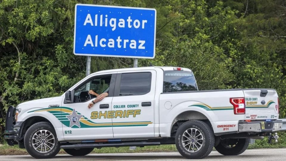 Alligator Alcatraz fue inaugurado el verano pasado sobre la pista del Aeropuerto de Entrenamiento y Transición Dade-Collier