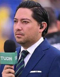 Foto descriptiva de: Liberan a Julio Ibáñez, periodista de Televisa, tras más de dos meses detenido en Sudáfrica