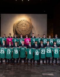 Foto descriptiva de: Selección Mexicana se toma la foto oficial en el Museo de Antropología