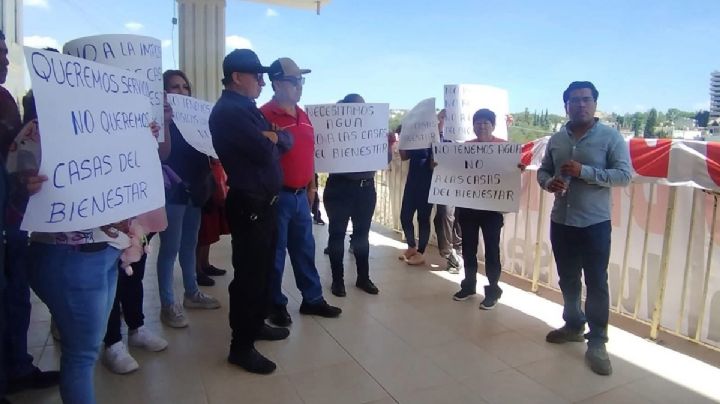 Protestan en Atotonilco contra Viviendas del Bienestar; acusan escasez de agua