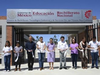 Sheinbaum inaugura nuevo bachillerato en Tijuana