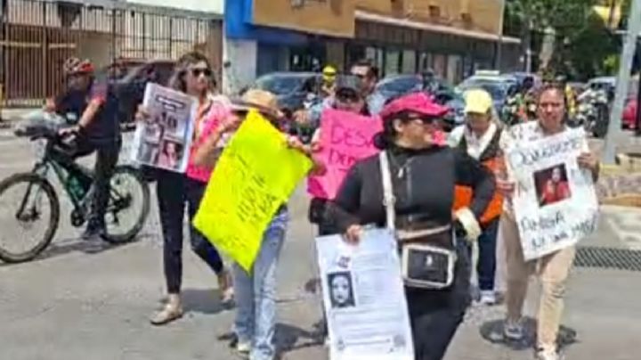 Familiares de Jessica bloquean López Mateos: exigen avances en su búsqueda