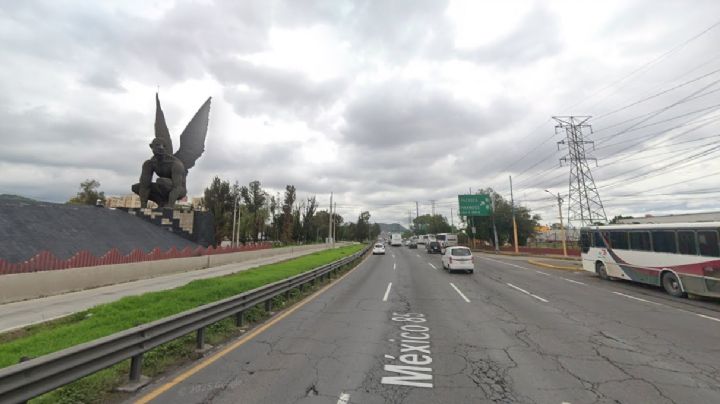 ¿Qué significado tiene la escultura del Vigilante en la autopista México-Pachuca?
