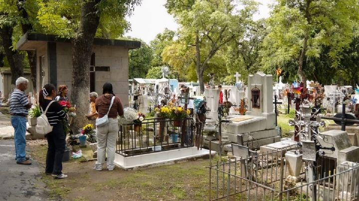 Reporta Gobierno de Pepe Chedraui más de 33 mil asistentes al Panteón Municipal por el Día del Padre