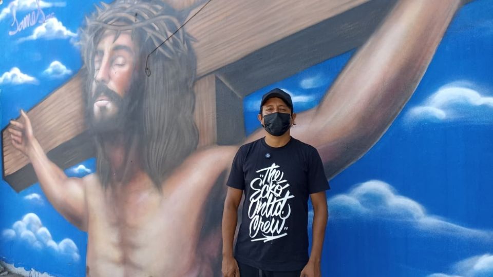 “El grafiti salvó mi vida', James, barrendero y muralista en el puerto de Veracruz