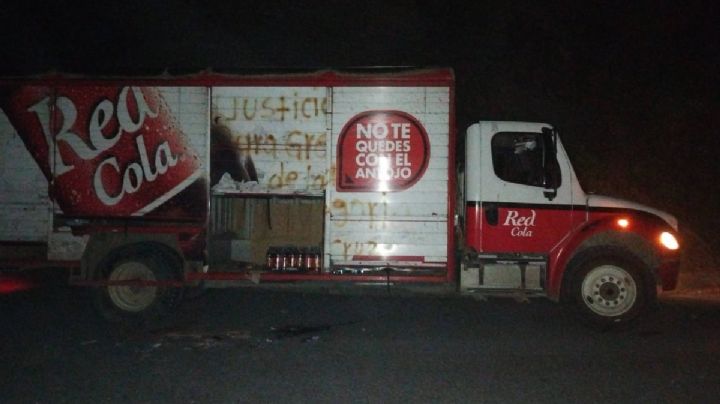 Menores resultan heridos tras ser atropellados por camión repartidor en Atlapexco