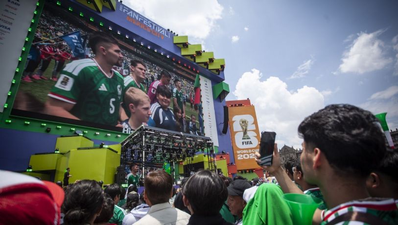 Colocarán pantallas y escenarios en Reforma por partido de México en el Mundial