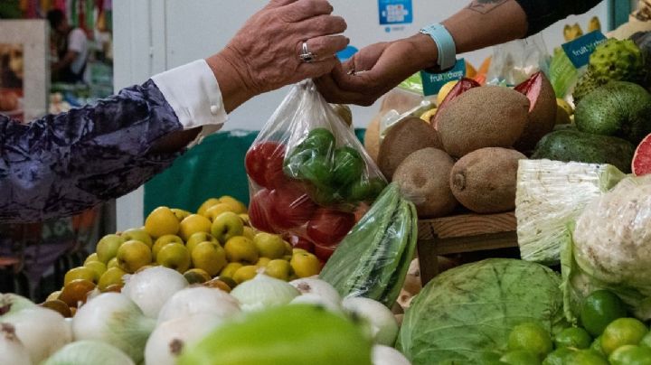 Inflación cae a 3.55% anual en junio por baja en alimentos: Inegi; es la menor en siete meses