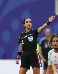 Foto descriptiva de: Katia Itzel hace historia al debutar como árbitra central en el Mundial 2026