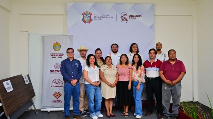 Promotores culturales de San Andrés Tuxtla son certificados como impulsores de tradiciones