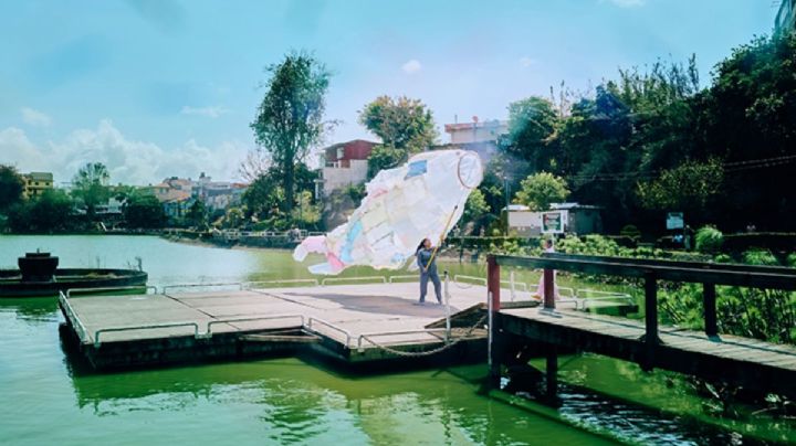 Desde el arte, alumna UV busca promover el cuidado de Los Lagos en Xalapa