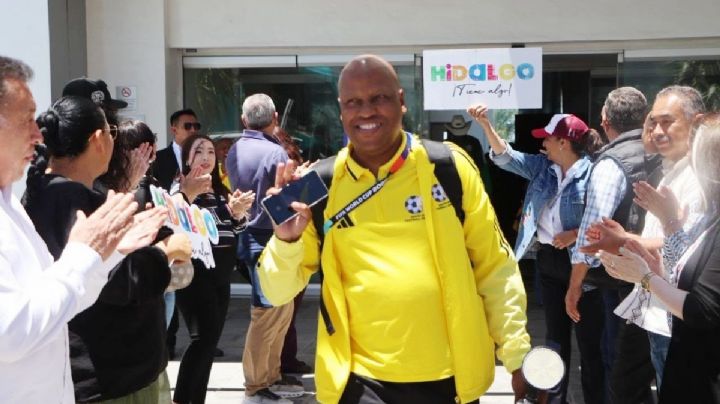 Hidalgo cierra campamento de la Selección de Sudáfrica con homenaje y videomapping