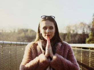 "Gracias": la palabra que transforma tu cerebro y protege tu salud mental