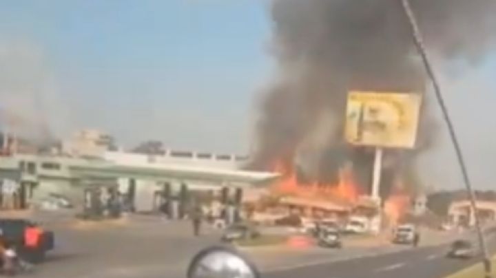 Explota pipa de gas LP tras volcar en la Texcoco-Calpulalpan, hay 2 muertos