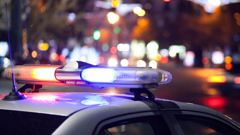 El elemento activo de la corporación de seguridad del municipio hidalguense, fue asesinado este viernes mientras se encontraba en su día de descanso en la comunidad de Guadalupe Relinas, perteneciente al Estado de México.