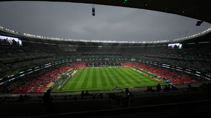 El México vs Ecuador se suspende temporalmente por tormenta