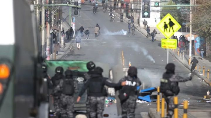 Crisis en Bolivia: tras un mes de bloqueos, se intensifica la escasez de alimentos y combustibles