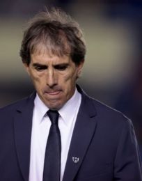 Foto descriptiva de: Guillermo Almada es el nuevo DT del América
