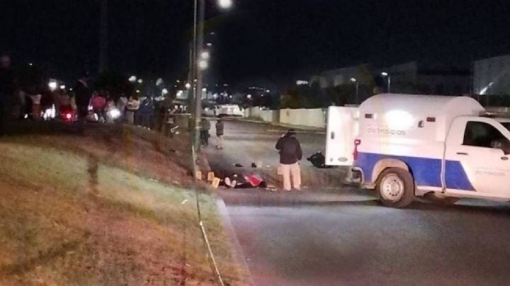 Muere una mujer al derrapar su motocicleta bajo la lluvia en Irapuato