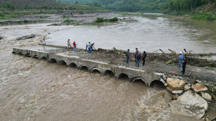 Derrumbes en carreteras: estos son los municipios afectados por las fuertes lluvias en Veracruz