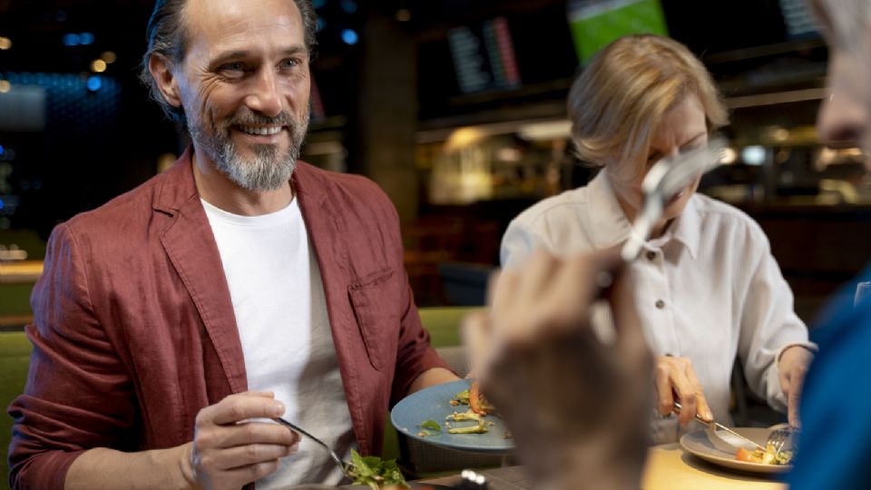 Desde lugares con cocina mexicana tradicional hasta terrazas con vistas espectaculares o cortes de carne premium, hay una gran variedad de sitios pasar un buen rato en familia.