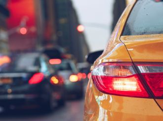 Las ciudades que sí frenan el robo de vehículos: qué están haciendo diferente