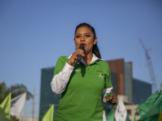Exalcaldesa de Tijuana condiciona su postulación a gubernatura de BC a resolver tema de su visa