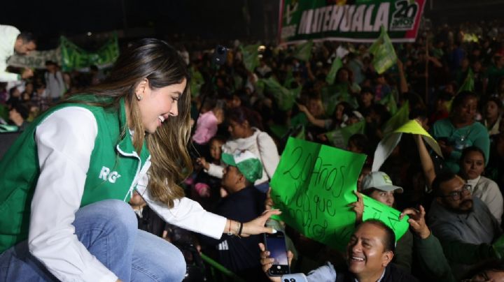 Gobernador de SLP destapa a su esposa como candidata a la gubernatura