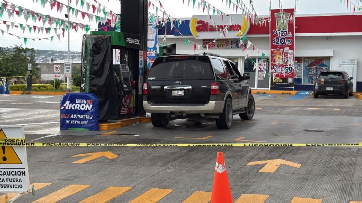 Asesinan a dos albañiles en la gasolinera de la colonia Sur Las Joyas, en León