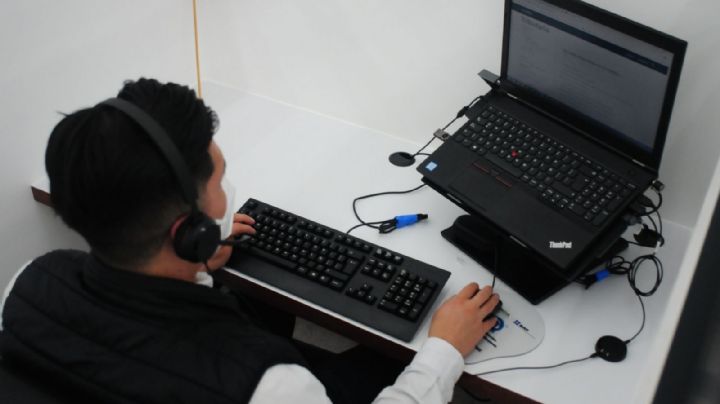 Liberan a 4 jóvenes de call center; estaban encadenados para trabajar en Zapopan